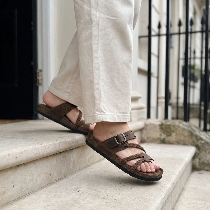 Solangé Orthopedic Leather Sandals