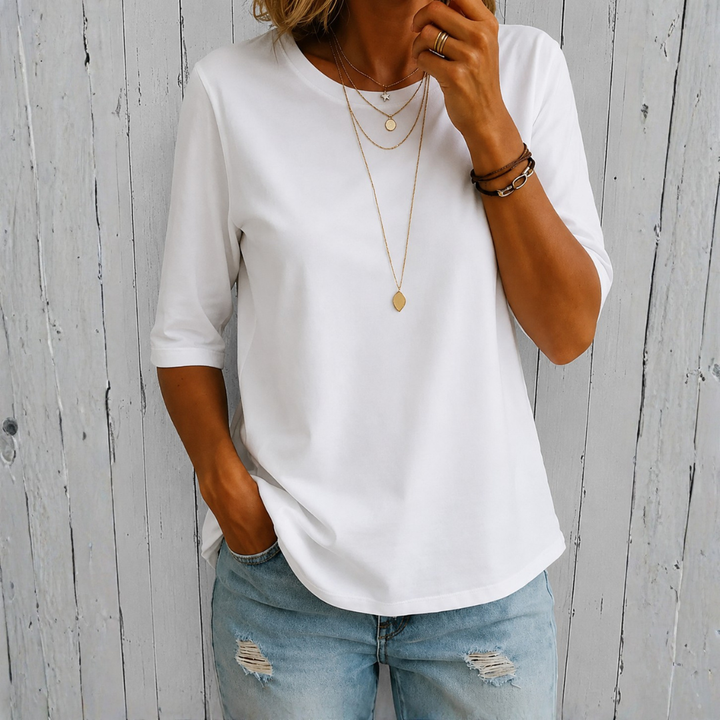 Calvera | Comfort Coverage Tee