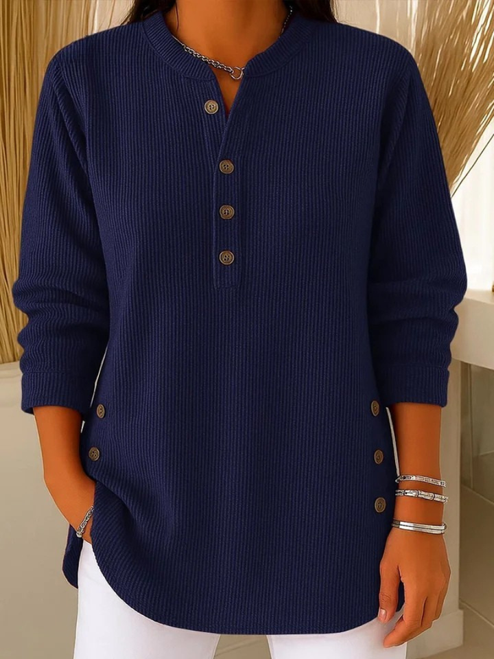 Ivy | Sweater with a Round Neckline