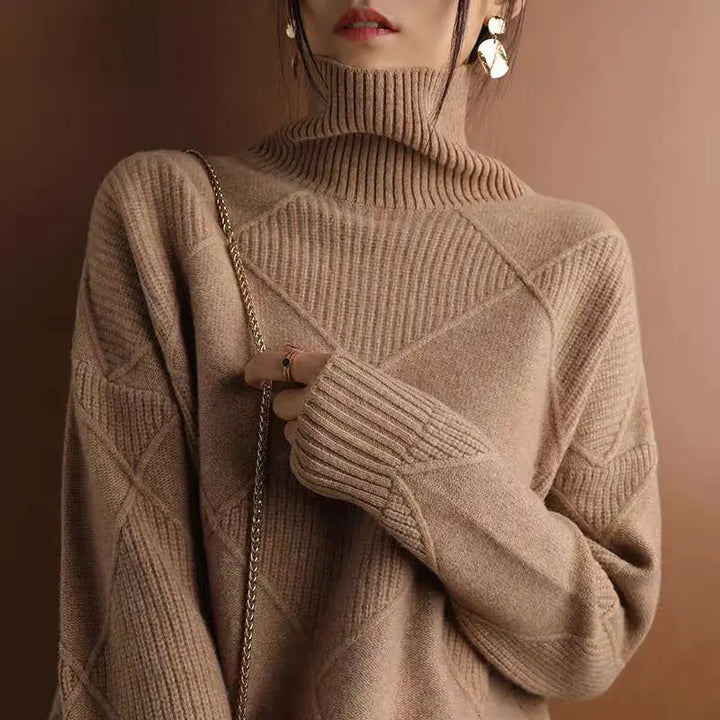 Elowyn London | Cashmere Geometric Knit Turtleneck