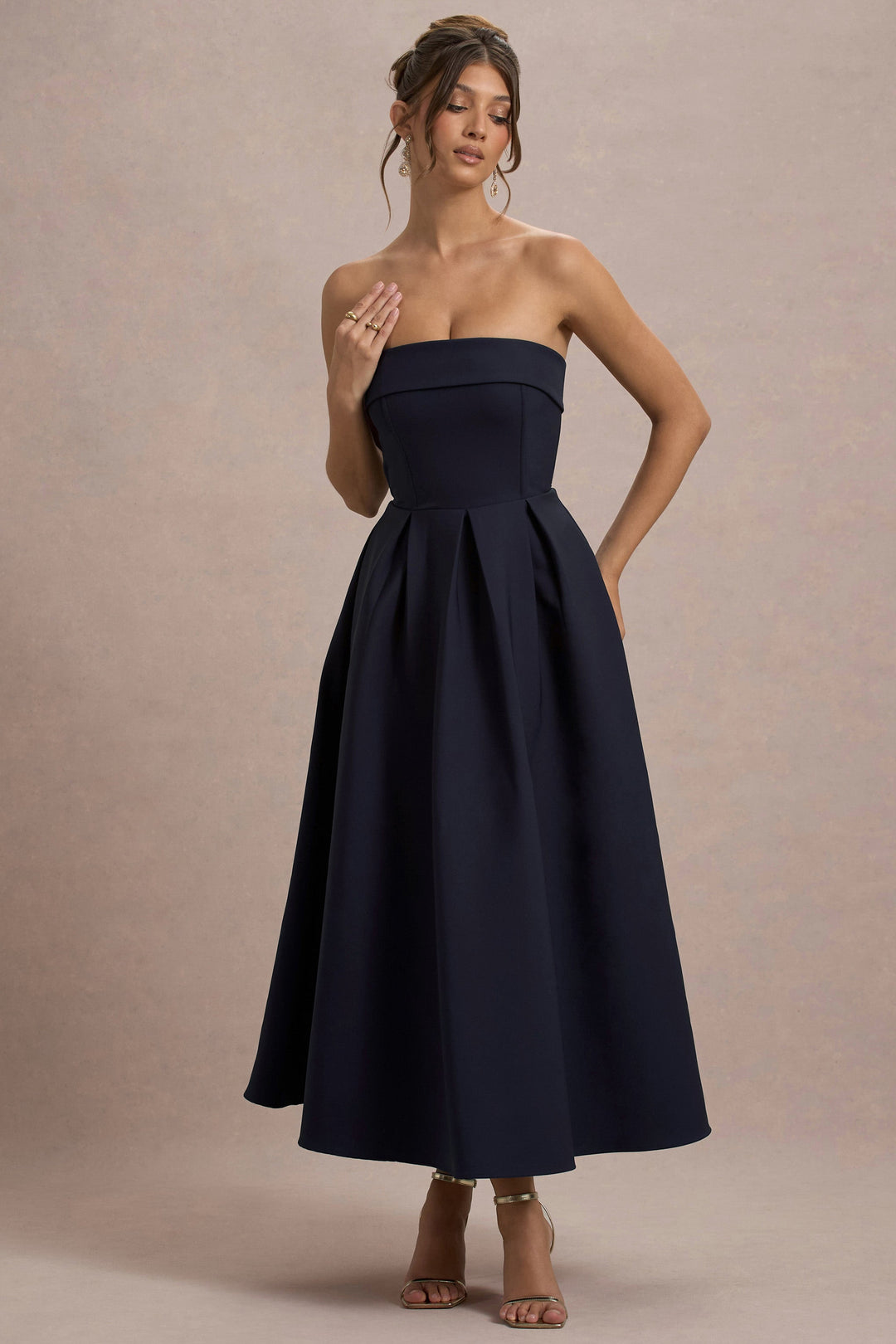 ANNE | Stylish Off-Shoulder Midi Dress
