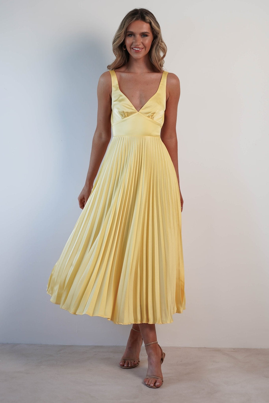 MALKA | Stylish Maxi Dress with Soft Drape
