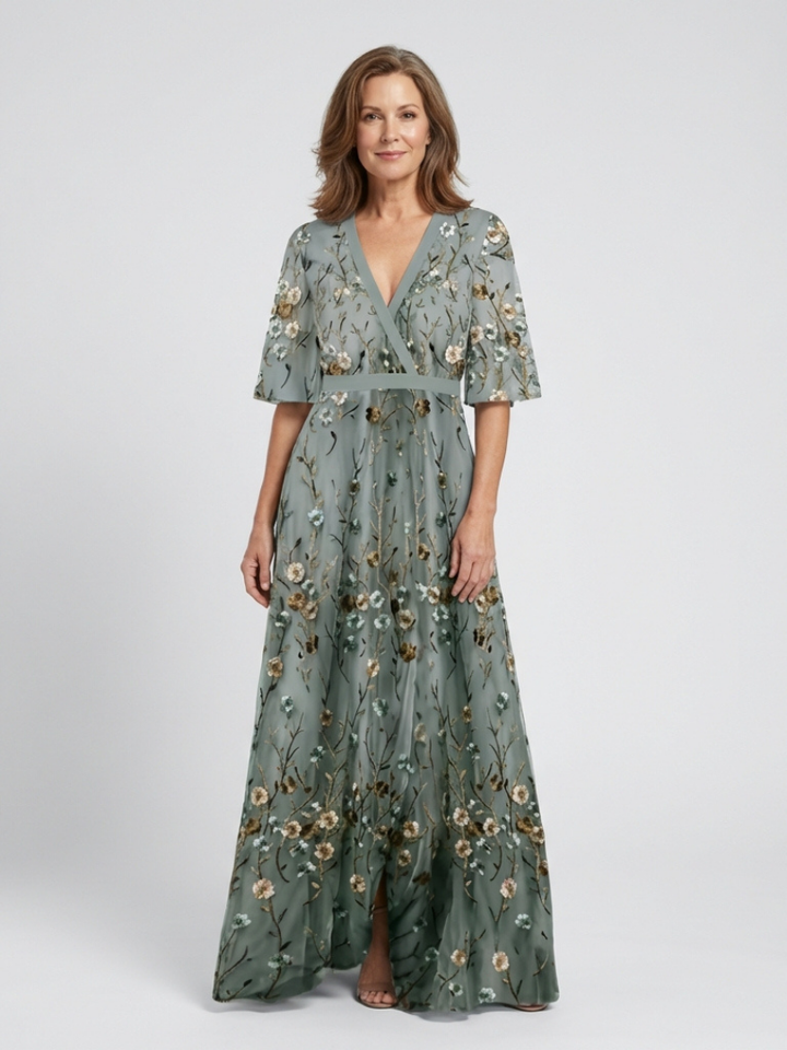 Evade | Floral Tummy-Concealing Maxi Dress