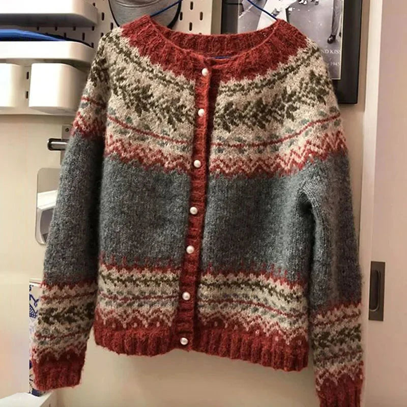 Astrid | Cozy Vintage Cardigan