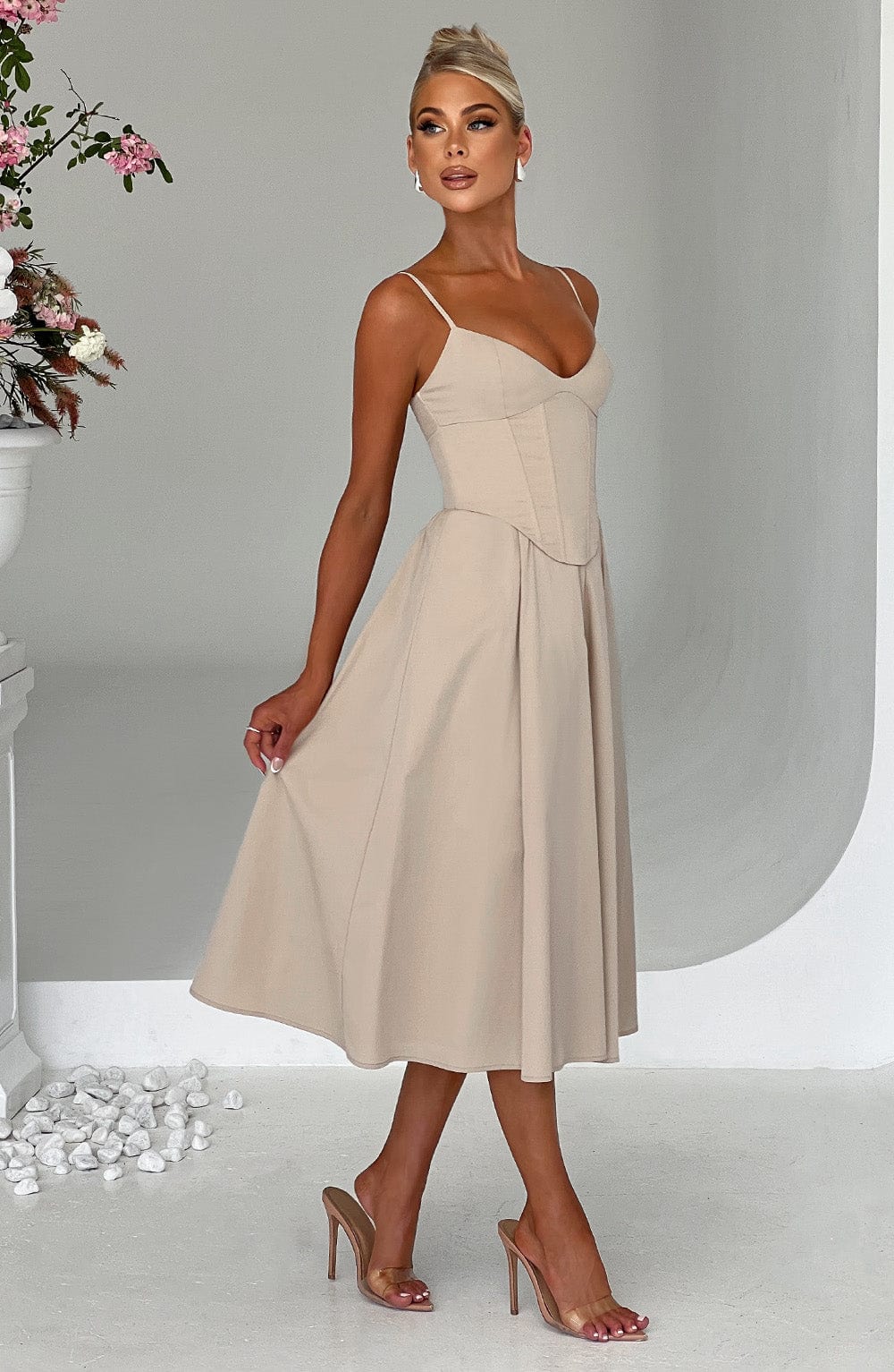 MAILEEN | Elegant Corset Style Midi Dress